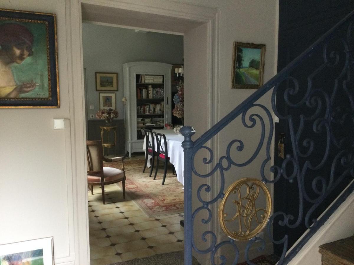 Bed and Breakfast L'Orangerie Du General à Saint-Jean-dʼAngély Extérieur photo